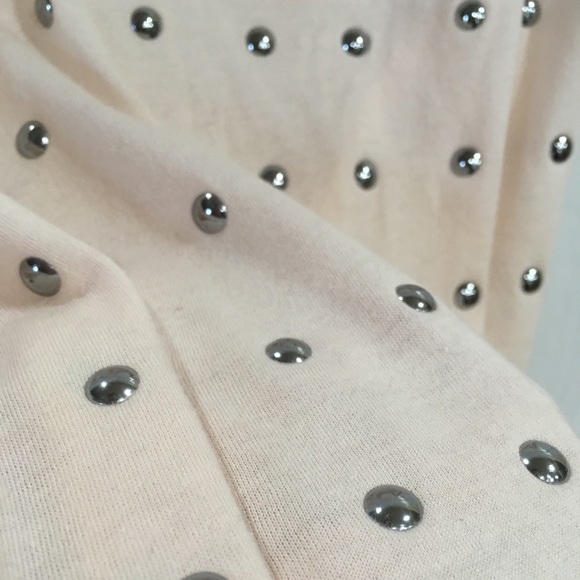 ❌SOLD Express sleeveless top with studs - Picture 6 of 7